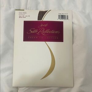 Hanes Silk Reflections Silky sheer thigh highs sandalfoot size AB barely there